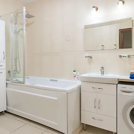 3 Lux Centr Ploshad Podeby Apartment *