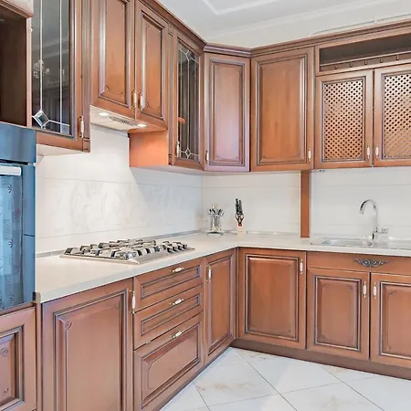 Apartment 3 Lux Centr Ploshad Podeby